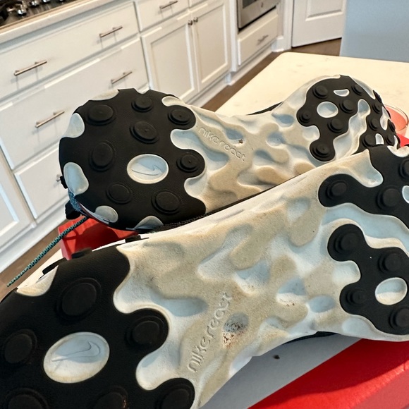 Nike React Element 55 SE Size 11 - Picture 2 of 5